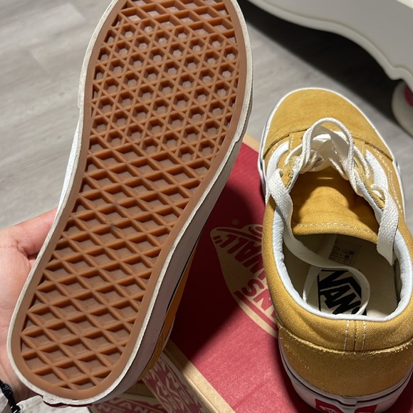 Old Skool Vans 💛 - Picture 5 of 5